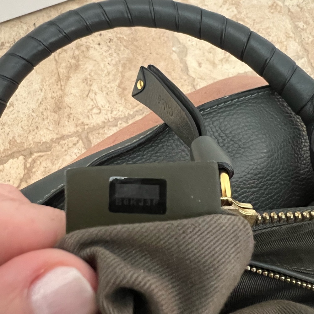 Chloe “Marcie” satchel bag in grey. Beautiful bag, excellent used condition! - Picture 11 of 15